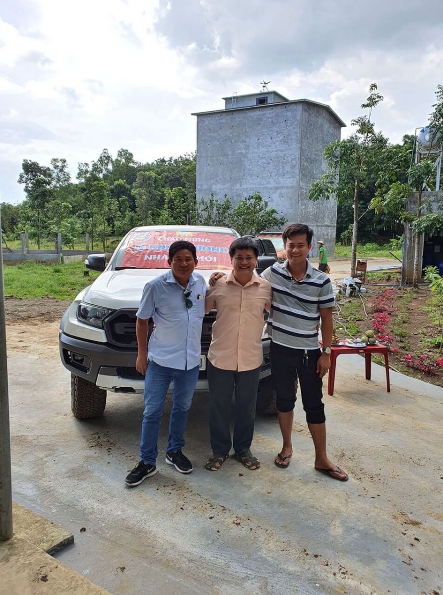 nhà nuôi chim yến