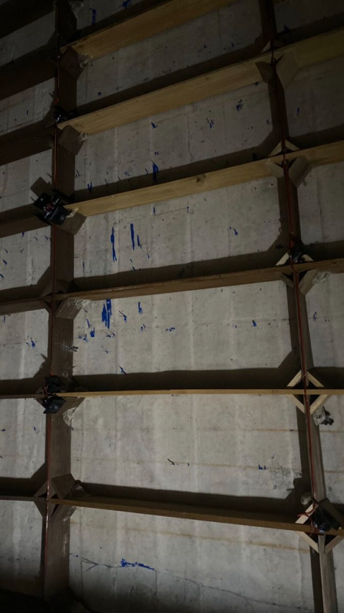 Ánh sáng trong nhà nuôi yến ở mức 0,02 – 0,2 lux