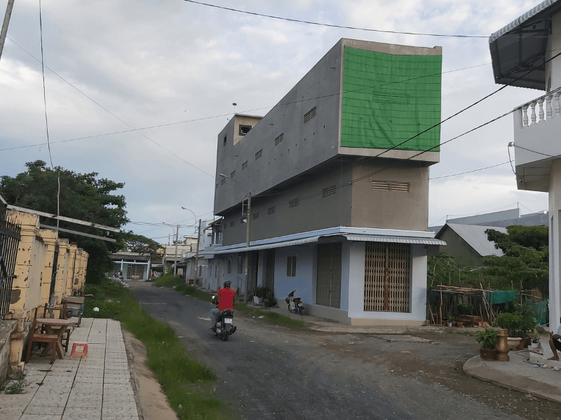 xây nhà nuôi yến trong khu dân cư